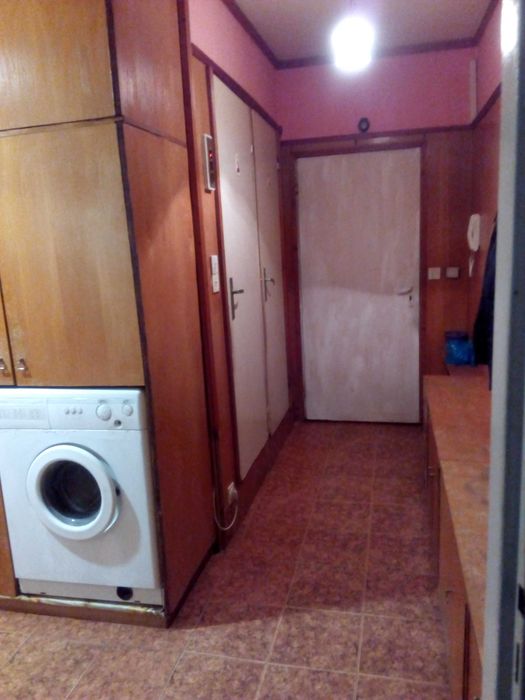 Продава се Двустаен апартамент в Плевен, Сторгозия - 64 кв.м за 1454 €/кв.м - Снимка #3