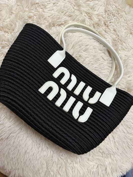 Geanta de plaja Miu Miu