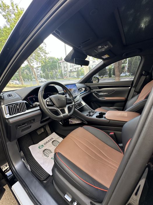 BYD Song Plus DM-i Champion 2024 — 4