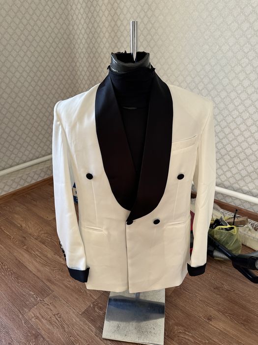 Пиджак, костюм на свадьбу, той