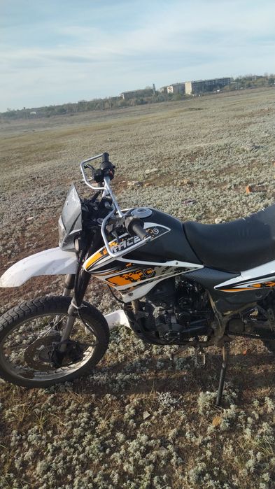 Продам эндуро мотоцикл