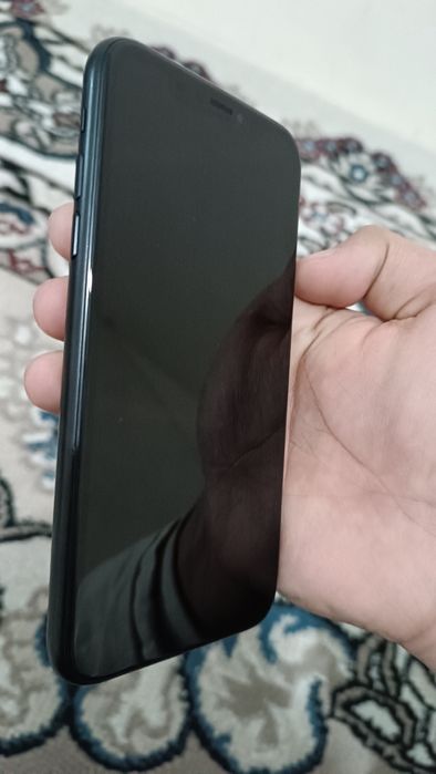 i phone XR 128gb b/u ideal