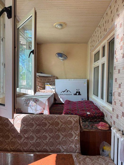 Коракамиш Галаба боги олдида 3 хона сотилади уртача ремонт