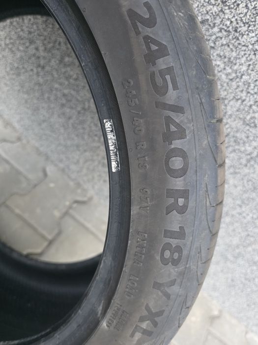 Anvelope de vară 245 40 18 Continental