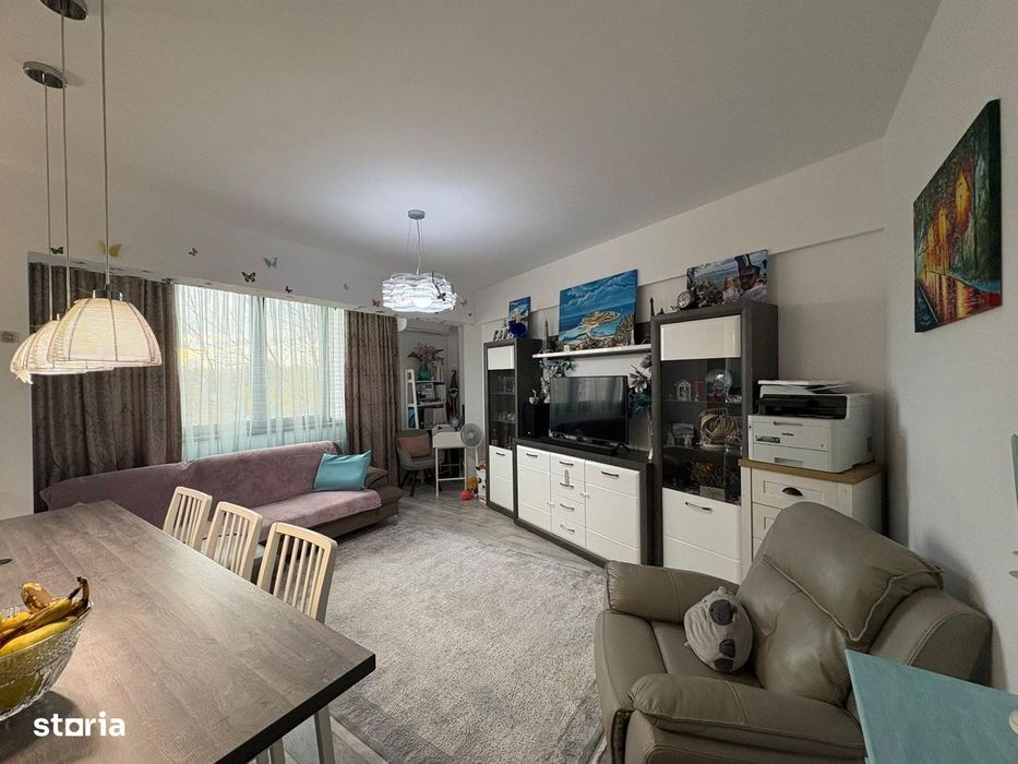 Apartament 3 camere George Enescu de vanzare