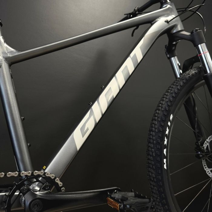 Горный велосипед Giant Talon 1