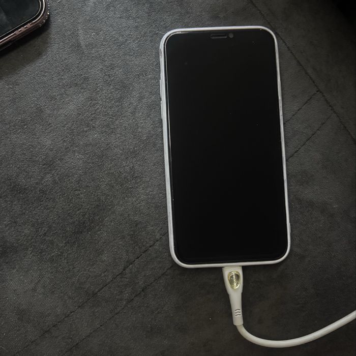 Iphone X работающий