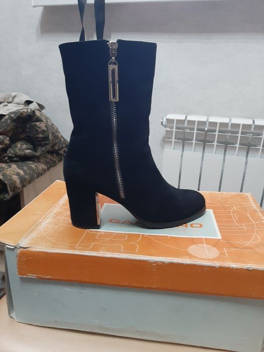 Сапоги кованные женские