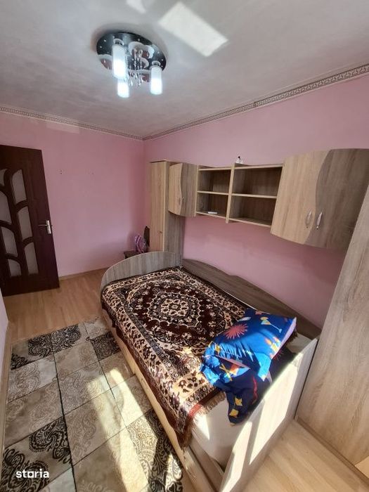 Apartament cu trei camere-Bals