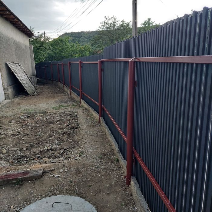 Vand Casa in comuna Sapoca + teren