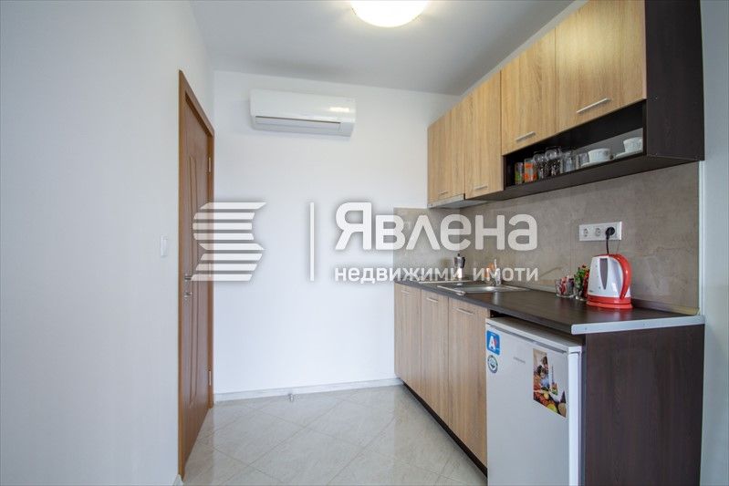 Продава се Хотел в Приморско - 715 кв.м за 826 €/кв.м - Снимка #5
