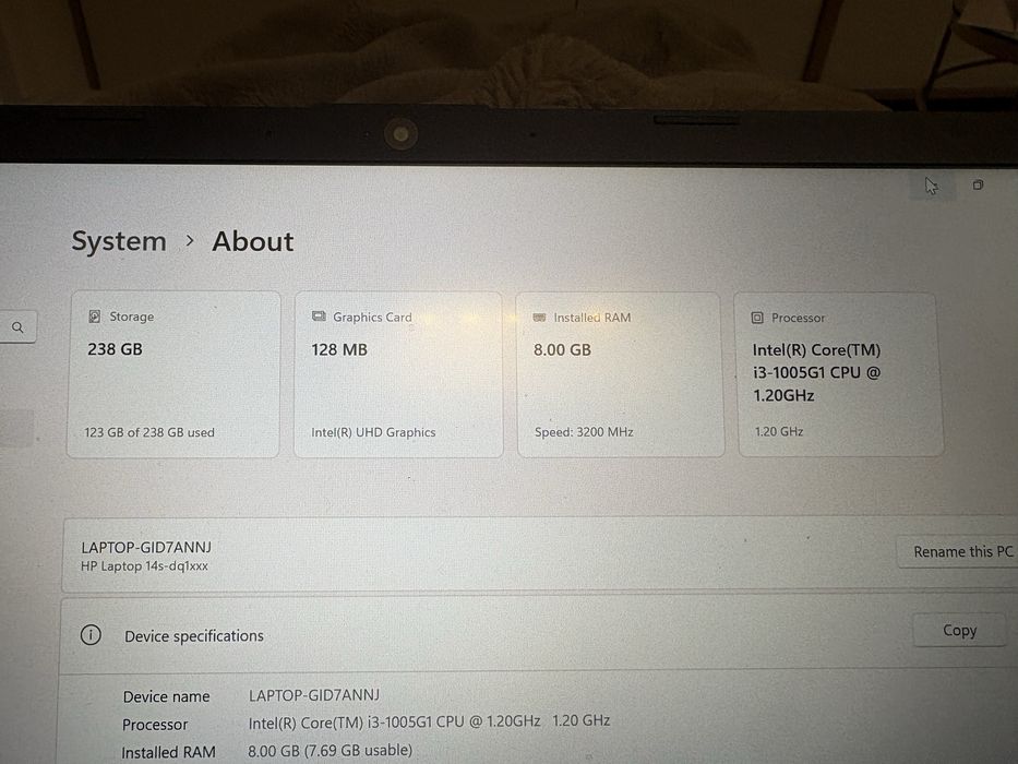 Laptop HP 4s ultraportabil, i3 gen 10 | 8Gb RAM | 256 Gb SSD