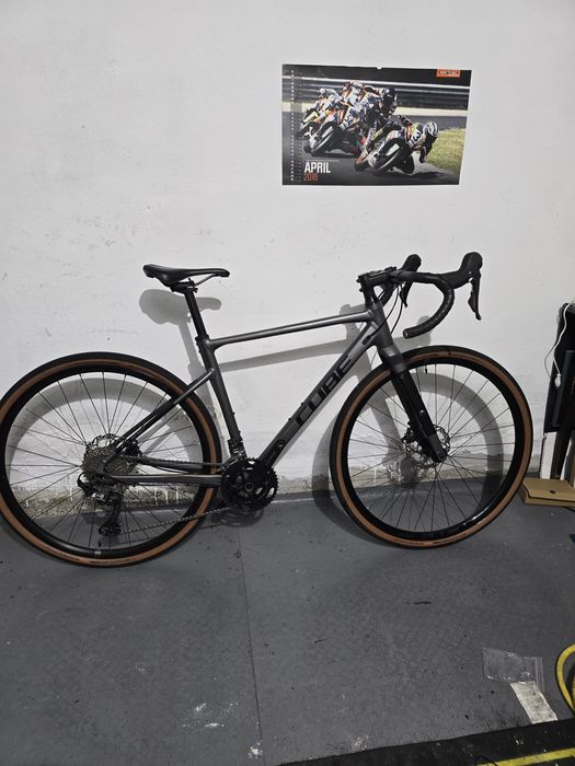Cube nuroad race гравел велосипед