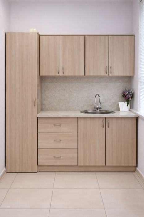 Продам кухнюдлина 210 см