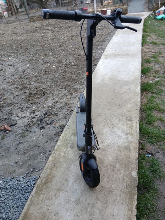 Vand trotineta electrica