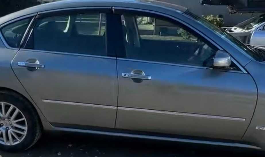 Двери дверь Infiniti M35 Nissan Fuga Y50, оригинал из Японии