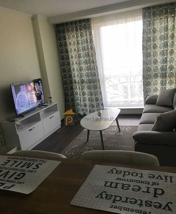 Дава се под наем Двустаен апартамент в Пловдив, Младежки Хълм - 70 кв.м за 598.23 € - Снимка #1