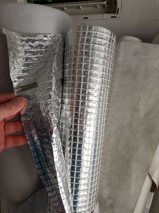 Vată Bazaltica, Folie aluminiu Italia caserata pt izolație 75mp/ 45 eu