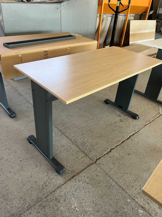 Бюро 1400/700 и 1200/600 продава
