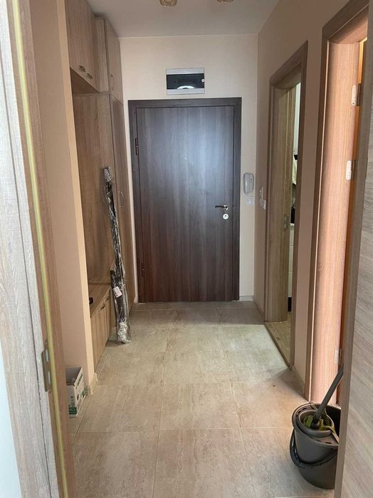 Продава се Тристаен апартамент в Пловдив, Остромила - 95 кв.м за 940 €/кв.м - Снимка #15