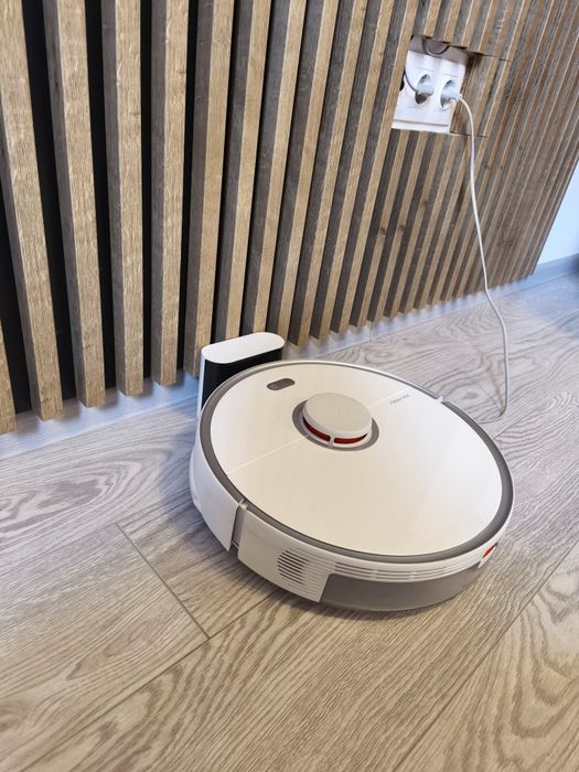 Aspirator robot Roborock S5 MAX