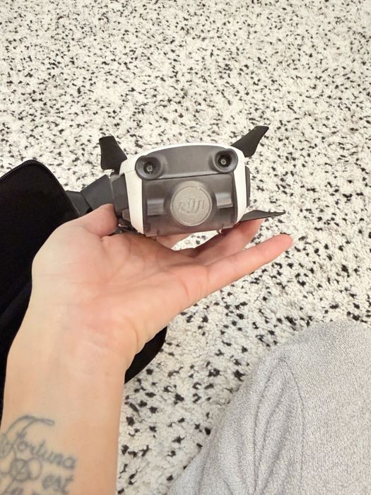 Продам дрон Dji mavic