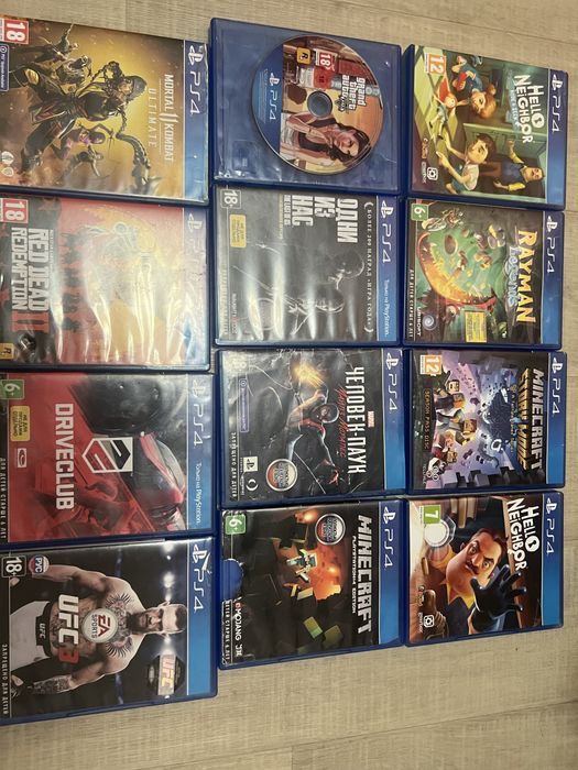 PlayStation 4 12 дисков