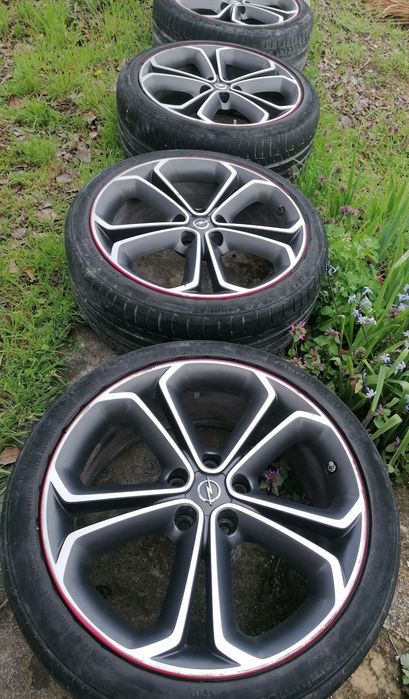 Продавам 4бр. 19" джанти от Опел Зафира  Тоурер с незначителни забележ