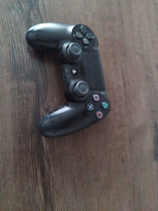 Sony DualShock 4 безжичен контролер - черен