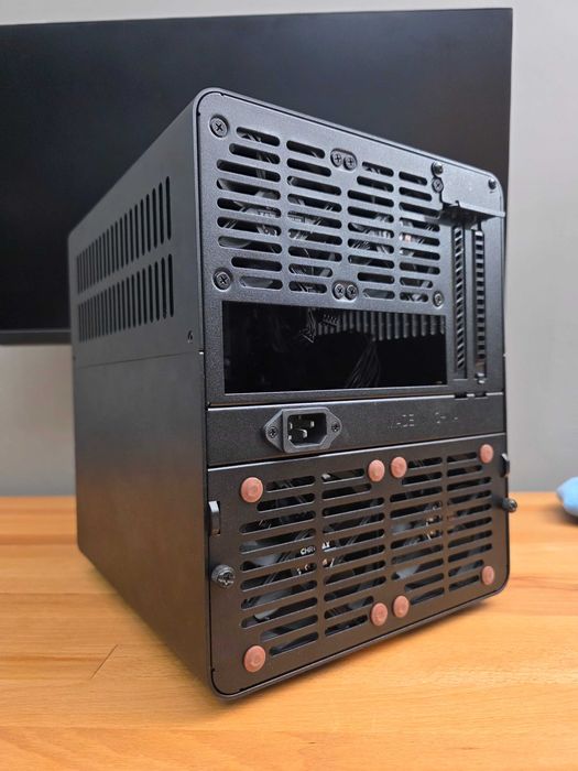 Kit NAS / Home Server Jonsbo N3 [Seasonic SPX-650 + Noctua NH-U9S + Noctua Fan Setup]