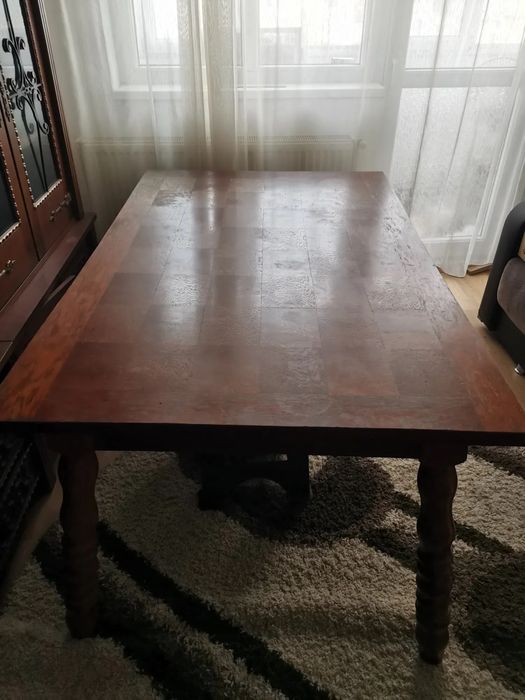 masa de 12 pers, model 623 lemn masiv