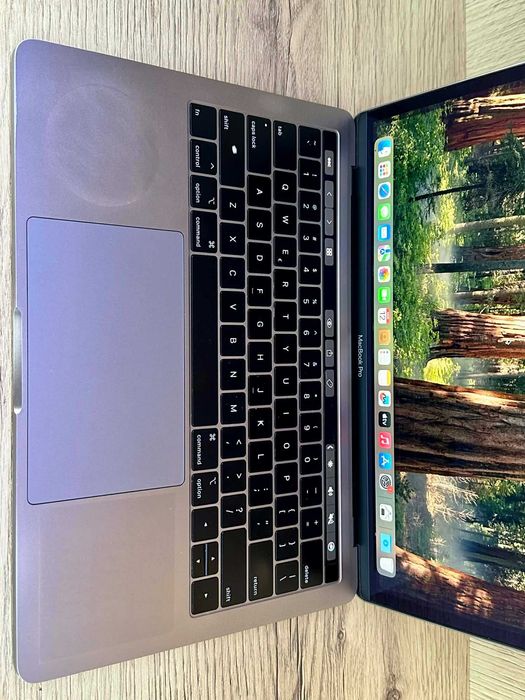 Лаптоп Apple MacBook Pro 13.3-inch  2018 A1989