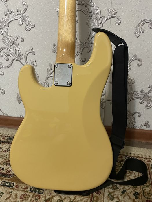 Бас гитара Tagima TW 66