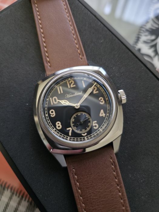 Часы Hruodland Pilot