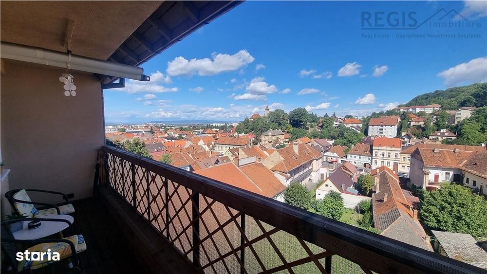 Apartament de trei camere zona Centrul Istoric   Brasovechi