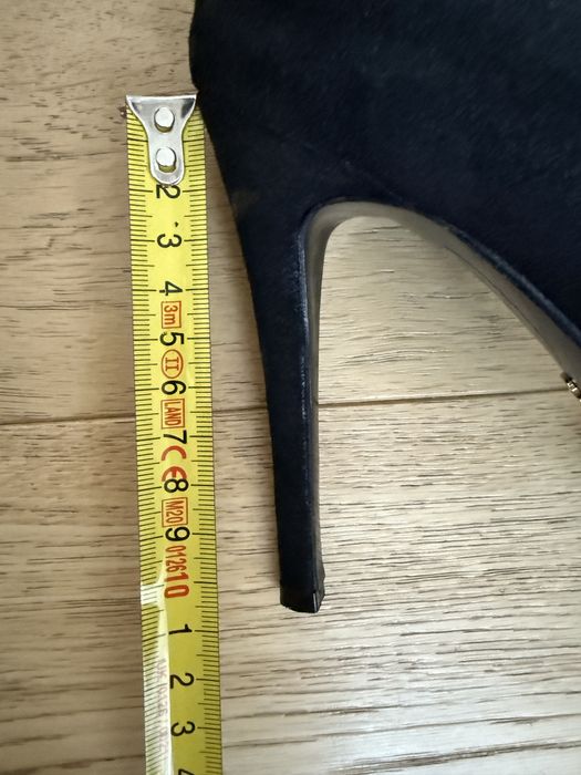 Pantofi eleganti piele intoarsa 40