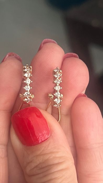 Cercei din aur cu diamante „rând de pietre”, aur 585 (14K).