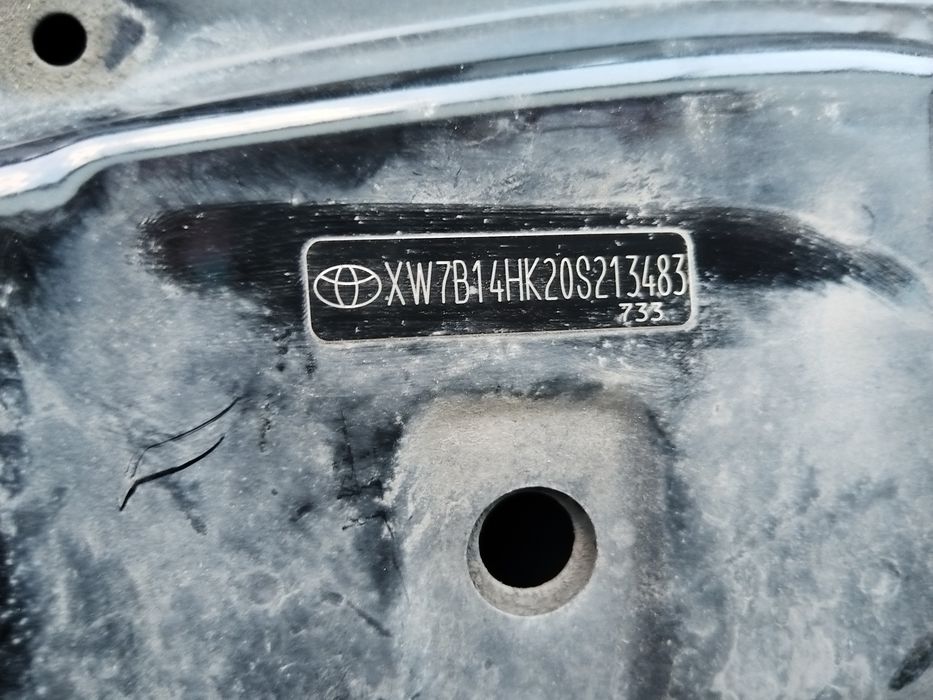 Капот камри 70 Toyota camry 70