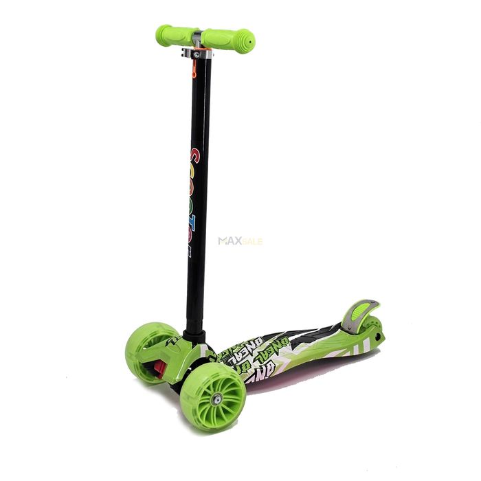 Тротинетка Триколка детска с 3 светещи колела зелено многоцветно