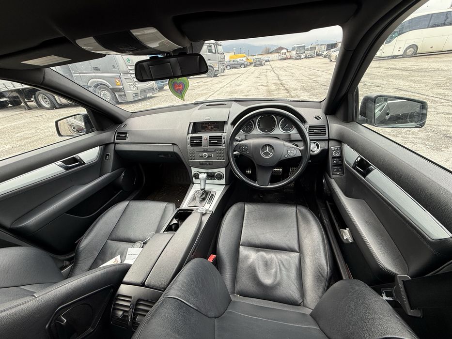 На Части w204 Mercedes C 250 CGi Бензин  *АМГ Пакет*