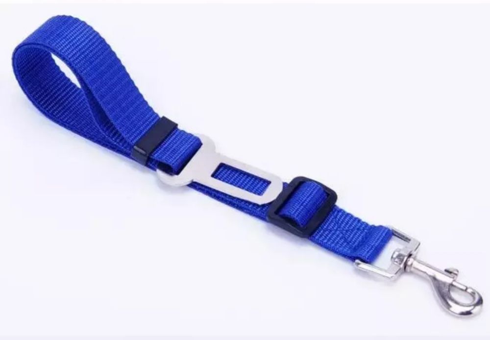 Centura de siguranta pentru catei