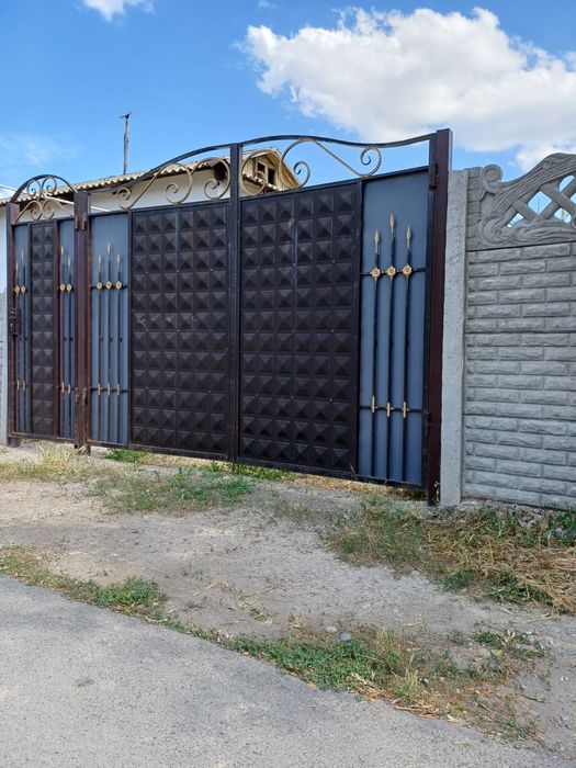 продается 5 комнатный дом