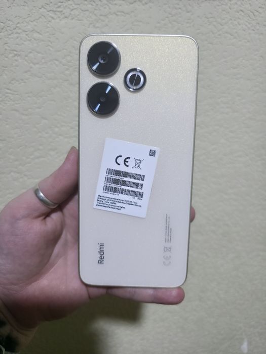 Xiaomi Redmi 13 8/256 Гб