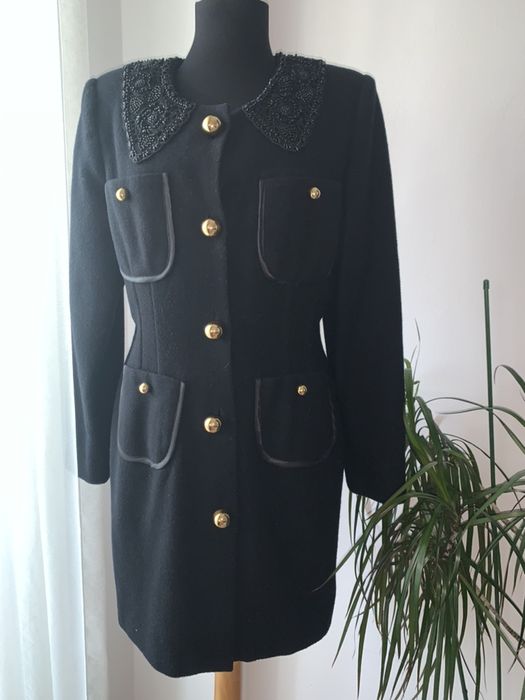 Rochie palton , casa Wanda, ca noua, marime 44, guler hand made