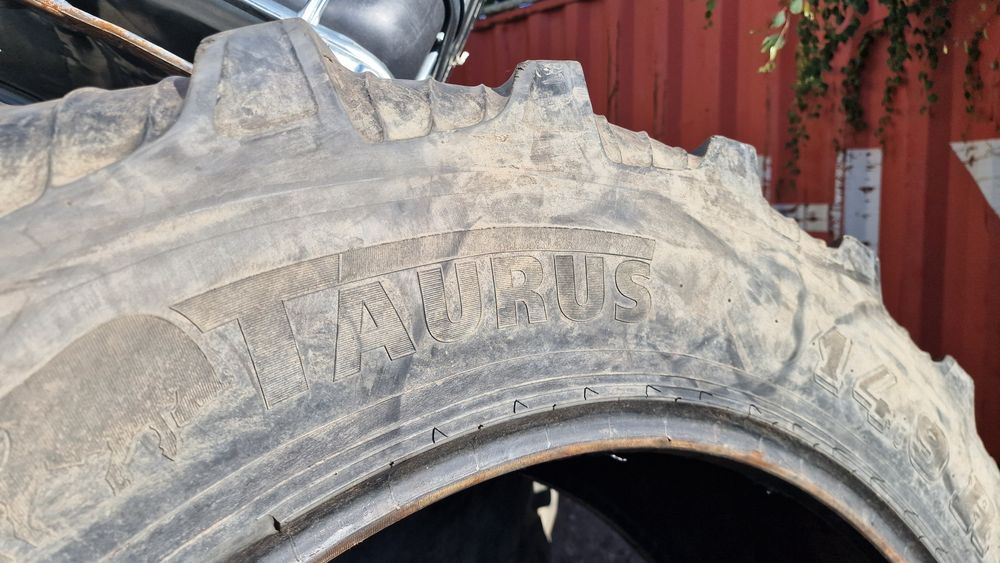 CAUCIUC agri 14.9R38 marca Taurus