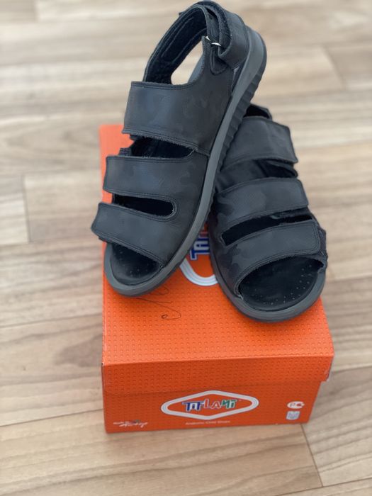 Сандали на мальчика