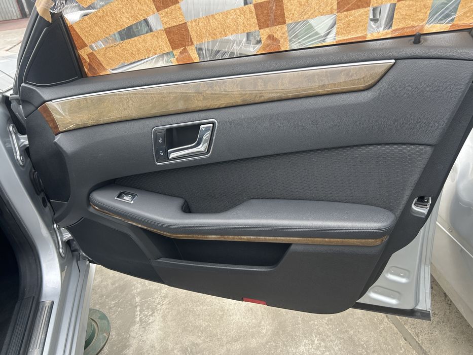 Set interior textil mercedes e class w212 break model cu incalzire