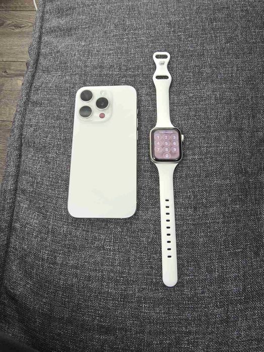 iPhone 15 pro и Apple Watch SE