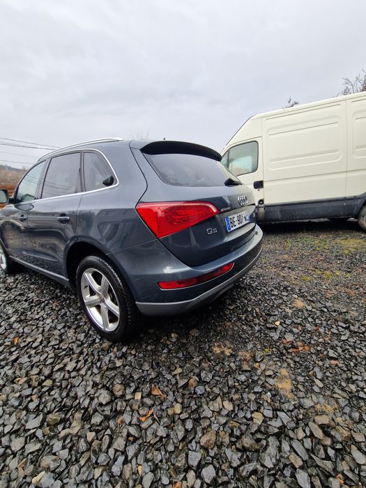 Vând audi Q5/3x S-line/Quattro/2.0 tdi