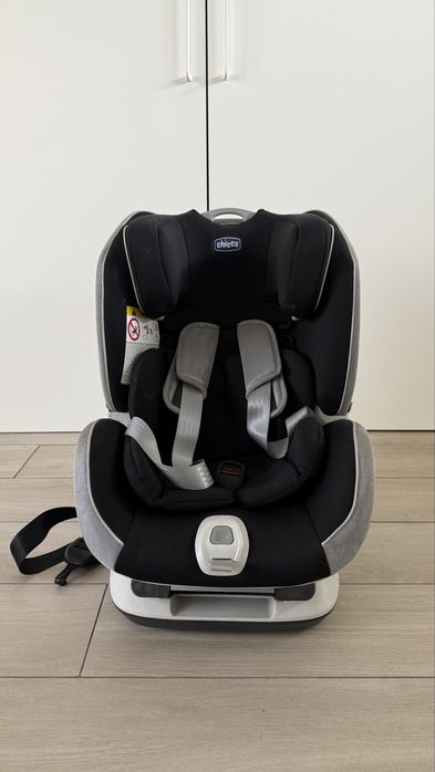 Автокресло chicco